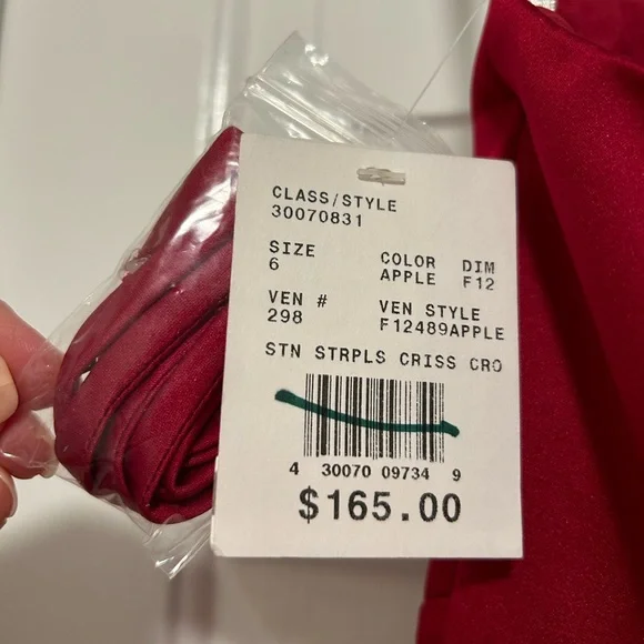 NWT- David's Bridal Red, strapless bridesmaid, prom gown size 6 - Picture 6 of 7